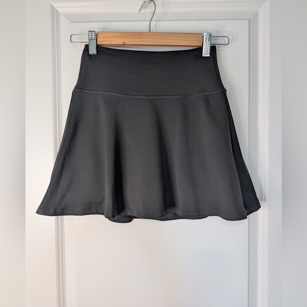 Girlfriend Collective 4045 FLOAT Ultralight Skort Black Size Small